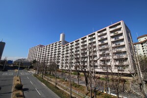 桃山台ｸﾞﾗﾝﾄﾞﾏﾝｼｮﾝD2棟(902)外観写真