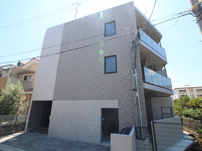 物件外観写真2　(外観写真)