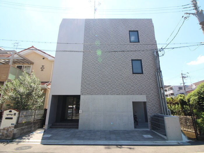 物件外観写真3　(外観写真)