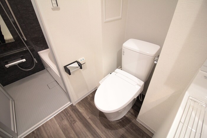 物件内観写真14　(トイレ)