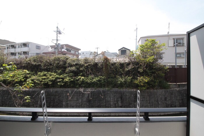 物件内観写真19　(室内からの展望)