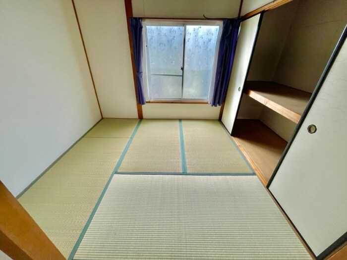 物件内観写真12　(居室)