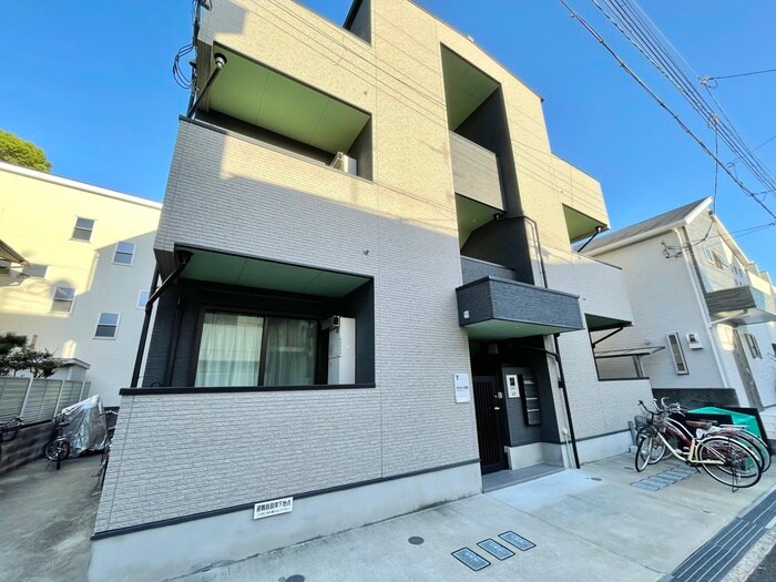 物件外観写真2　(外観写真)