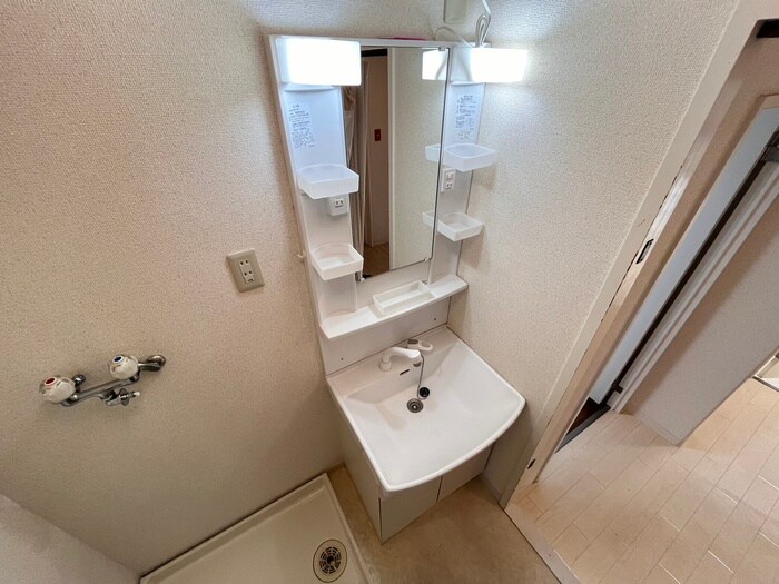 物件内観写真15　(洗面)