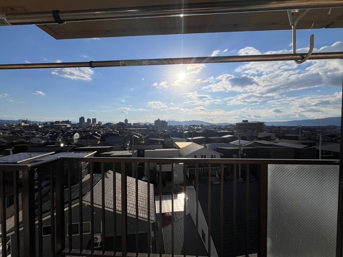 物件内観写真21　(室内からの展望)