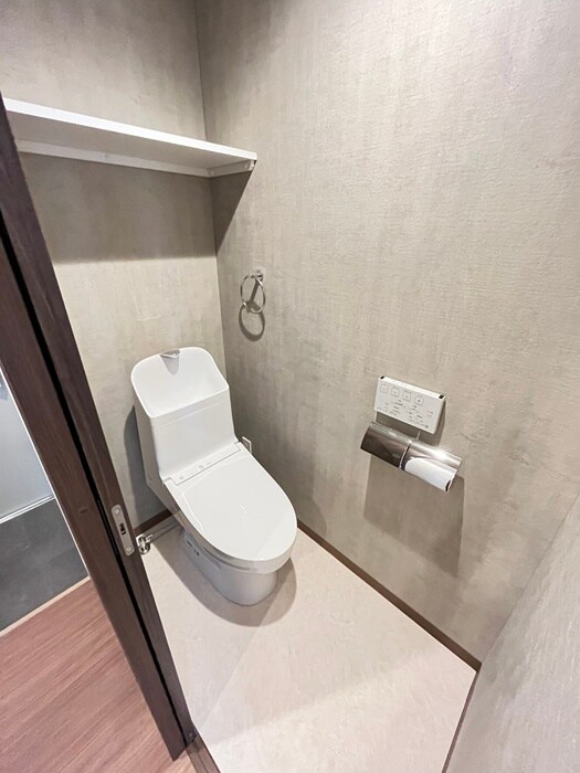 物件内観写真11　(トイレ)