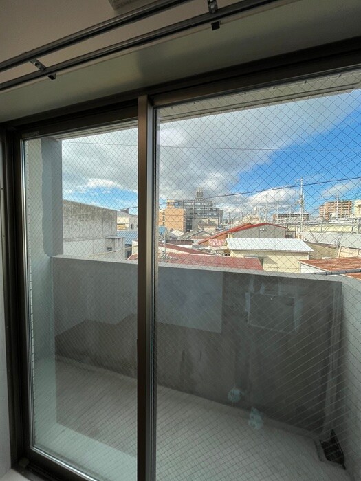 物件内観写真16　(ベランダ・バルコニー)