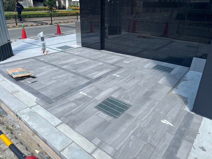 物件外観写真4　(駐車場)