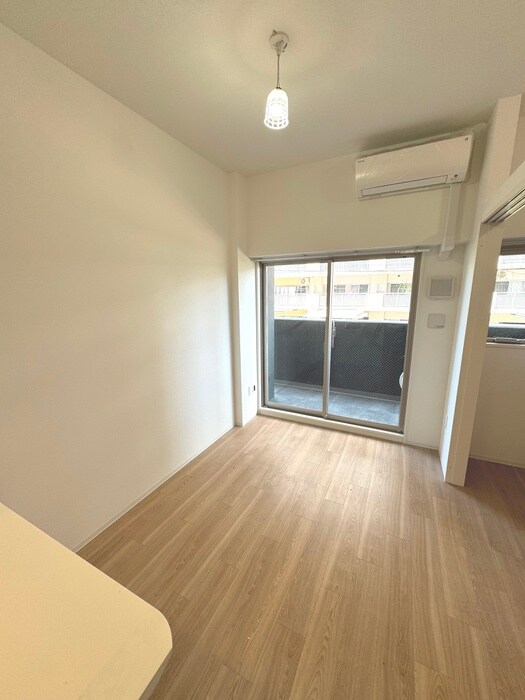 物件内観写真15　(居室)