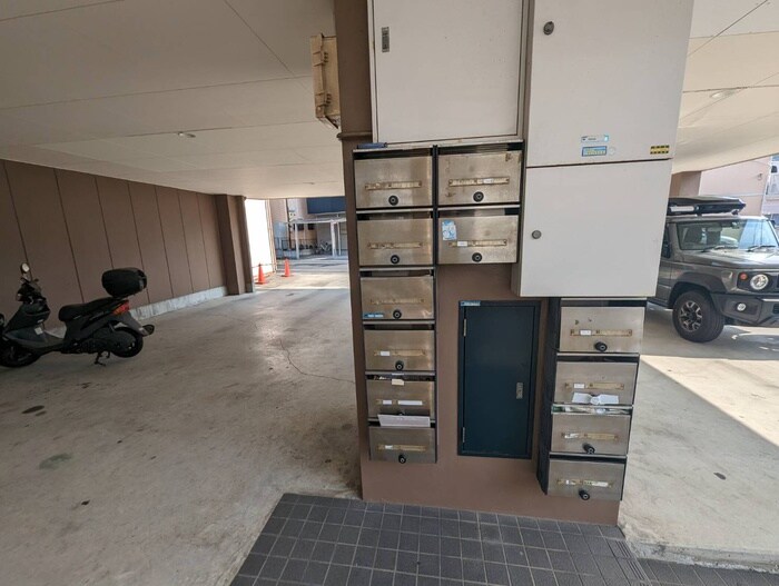 物件外観写真3　(建物設備)