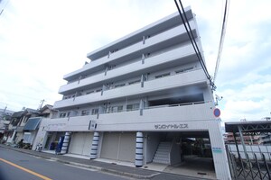 サンロイヤル エス外観写真