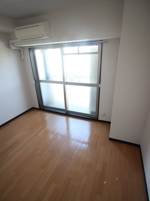 物件内観写真12　(居室)