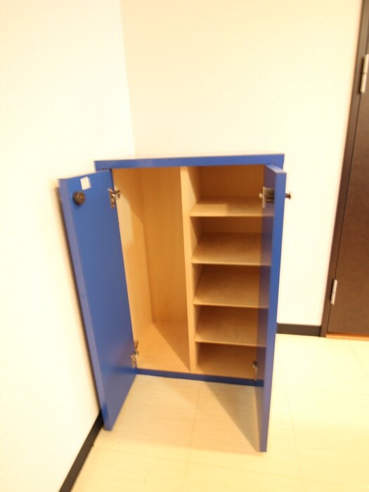 物件内観写真15　(靴箱)