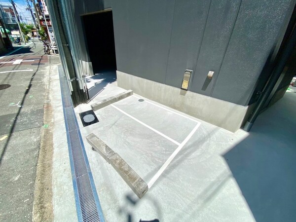 バイク置き場