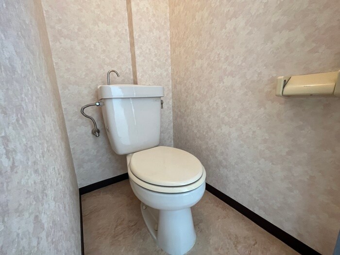 物件内観写真10　(トイレ)