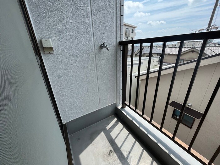 物件内観写真11　(洗濯機置場)