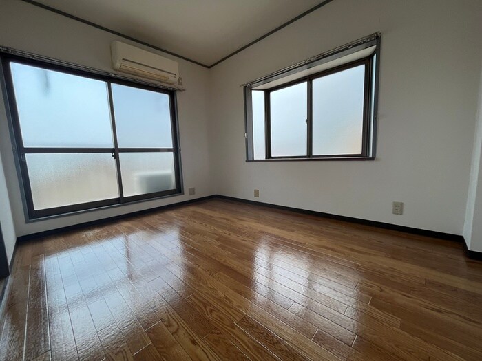 物件内観写真22　(居室)