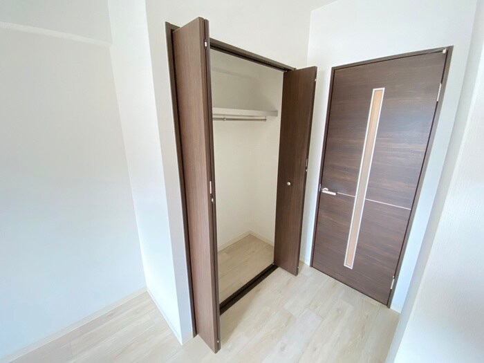 物件内観写真15　(収納)