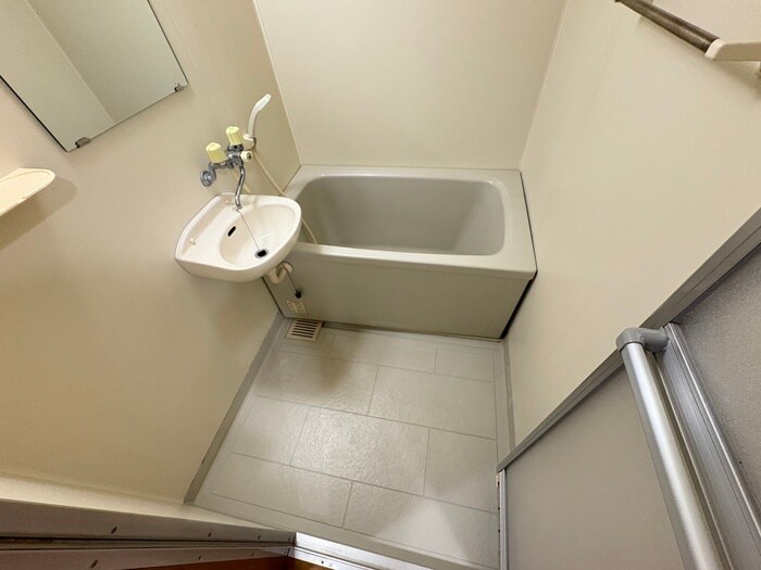 物件内観写真12　(バス／シャワールーム等)