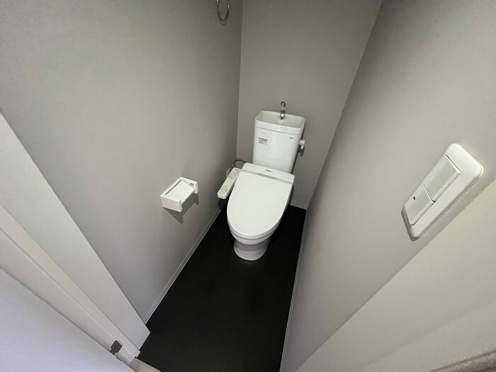 物件内観写真10　(トイレ)