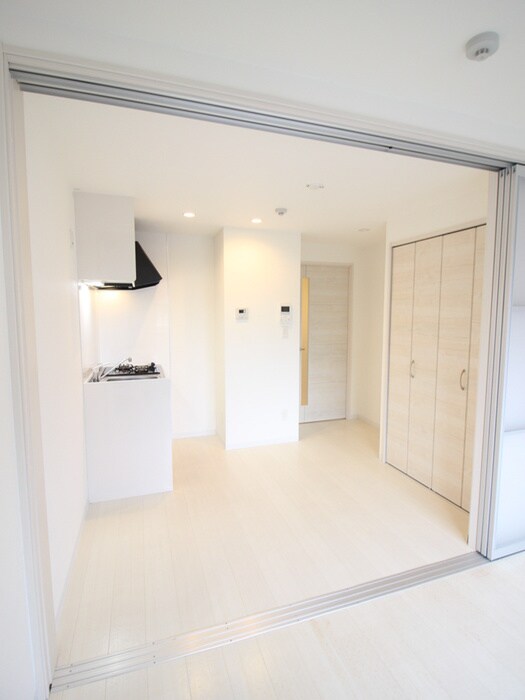 物件内観写真9　(居室)