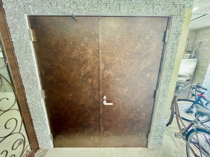 物件外観写真6　(建物設備)