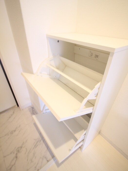 物件内観写真17　(靴箱)