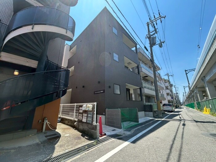 物件外観写真2　(外観写真)