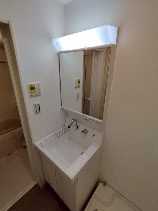 物件内観写真12　(洗面)