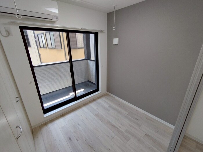 物件内観写真22　(居室)