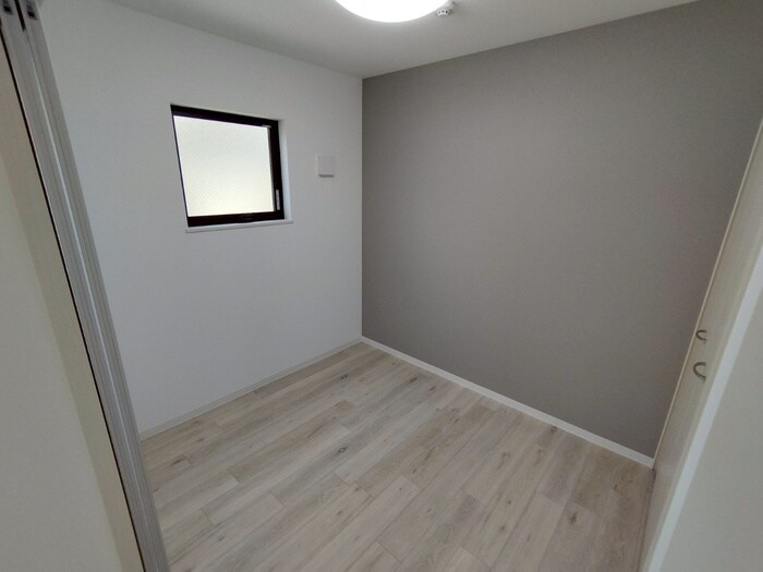 物件内観写真22　(居室)