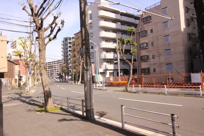 物件外観写真6　(周辺環境)