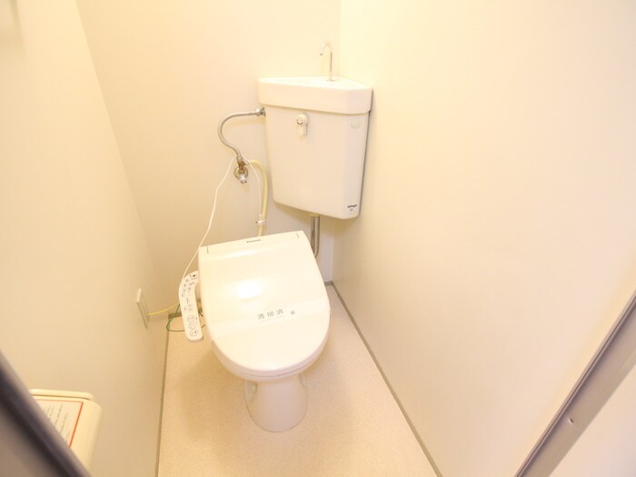 物件内観写真13　(トイレ)