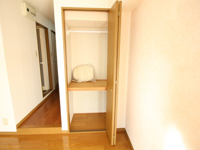 物件内観写真15　(収納)