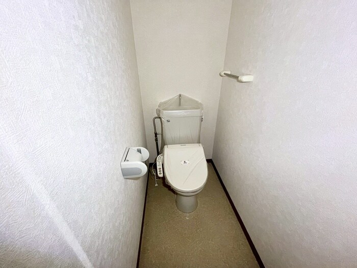 物件内観写真13　(トイレ)