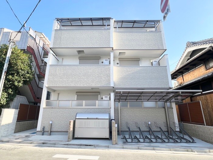 ピレーネ諸福の物件外観写真