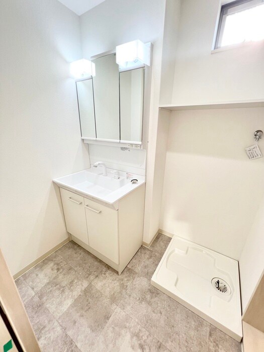 物件内観写真8　(バス／シャワールーム等)