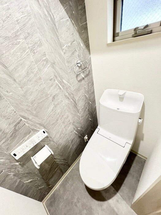 物件内観写真9　(トイレ)