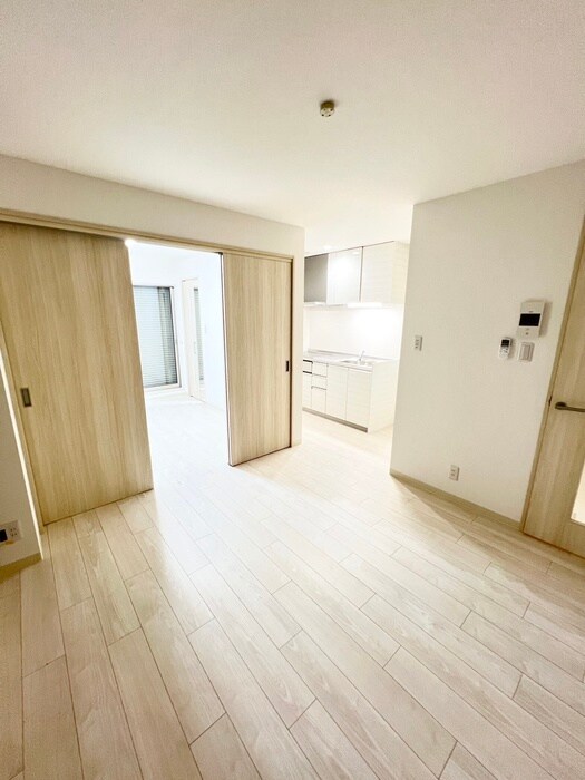 物件内観写真14　(廊下)