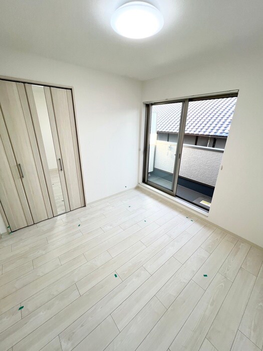 物件内観写真15　(居室)