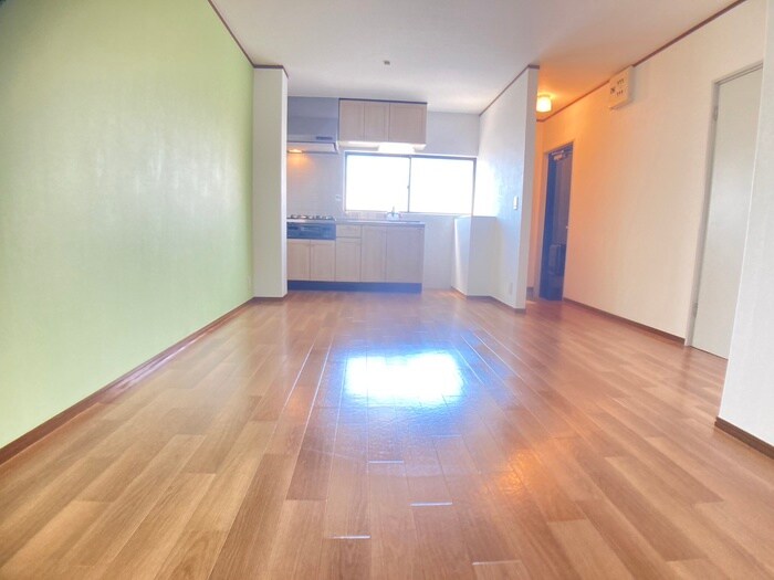 物件内観写真9　(居室)