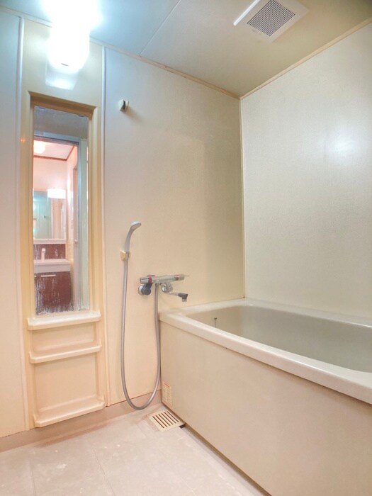物件内観写真12　(バス／シャワールーム等)
