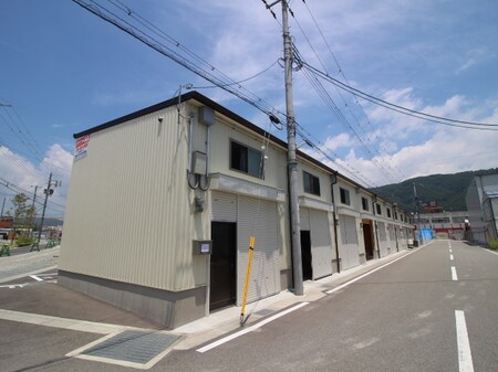 山下賃貸倉庫（南棟）外観写真