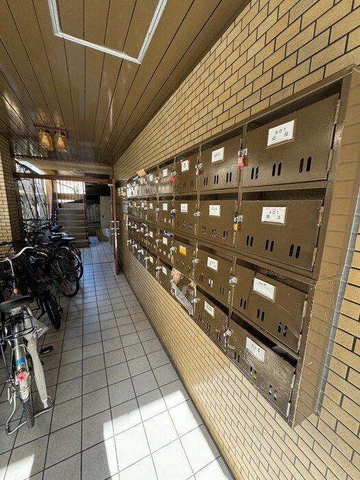 物件外観写真6　(建物設備)