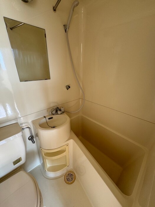 物件内観写真11　(洗面)