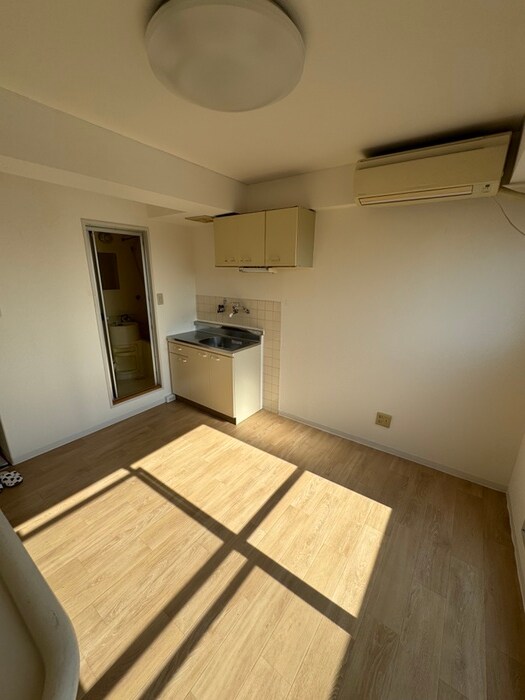 物件内観写真14　(居室)