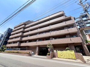 ﾗｲｵﾝｽﾞﾏﾝｼｮﾝ六甲友田町（204）外観写真