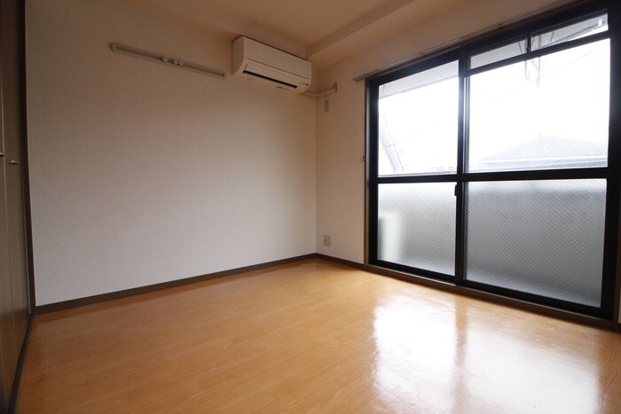 物件内観写真22　(居室)