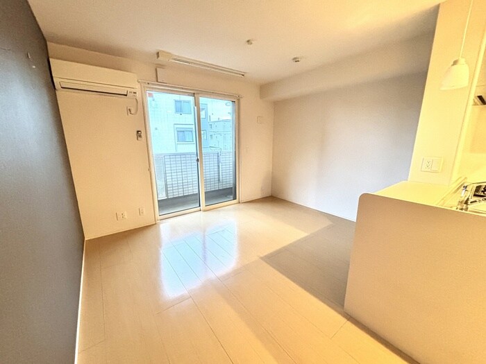 物件内観写真13　(居室)