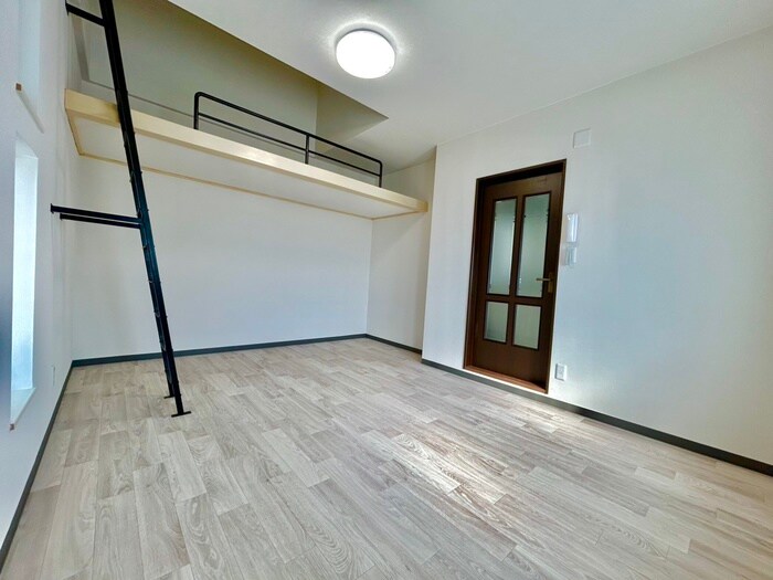 物件内観写真5　(居室)